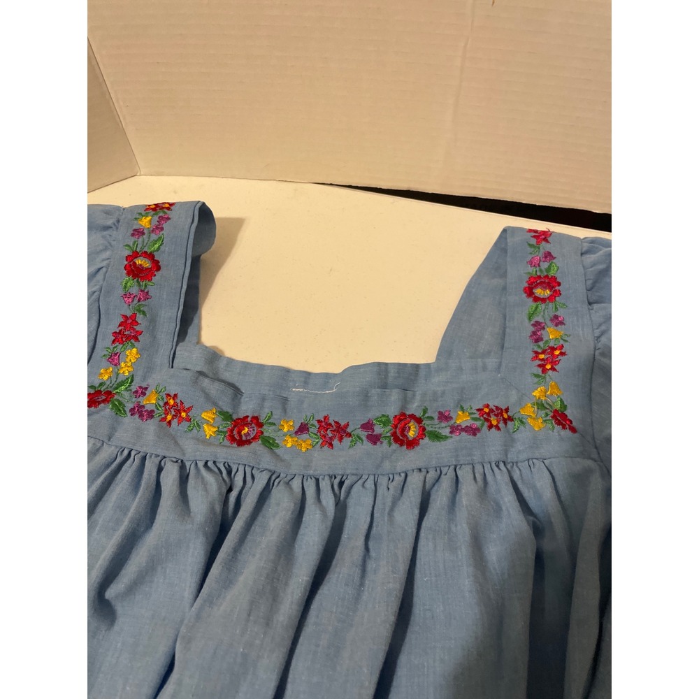 Vintage Style Blue Chambray Floral Embroidered Square Neck Peasant Dress Pockets - Picture 2 of 7
